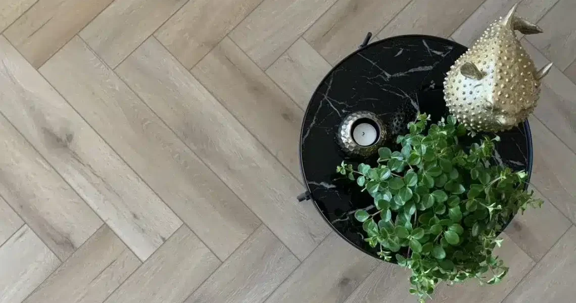 pvc vloer repareren, hoe krijg je krassen uit pvc vloer